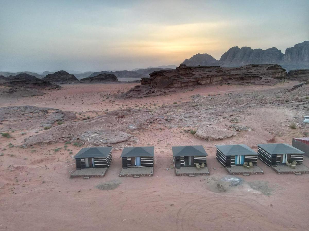 מלון וואדי רם Salameh'S Bedouin Camp מראה חיצוני תמונה